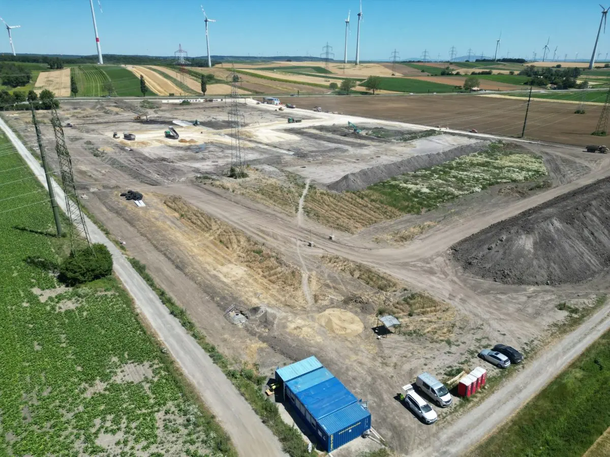 Archäologische Baubegleitung bei Erdarbeiten für ein Bauprojekt